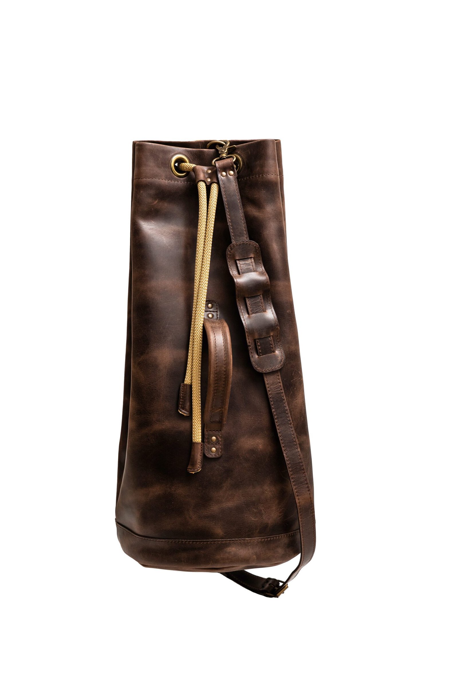 leather-drawstring-travel-bag Leather drawstring travel bag with single strap handcrafted in Crete by Jirakis Handcrafted Leather